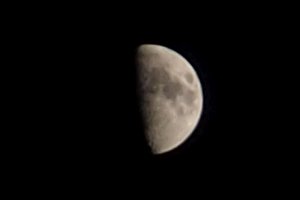 38万km先の衛星